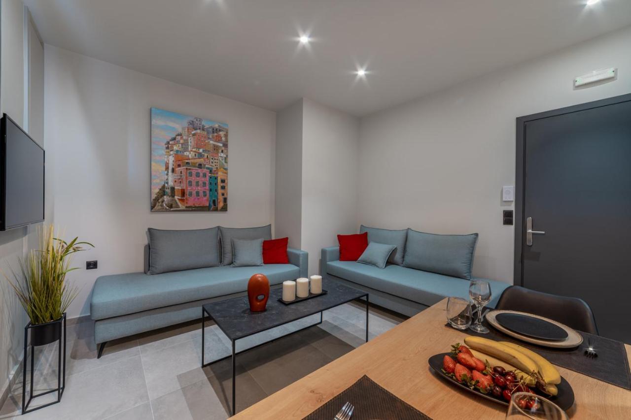 Brand New Suites In City Center Heraklion Exterior foto